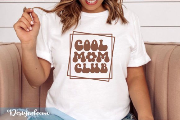 Cool Mom Club Retro Wavy SVG: A Designerβs Take